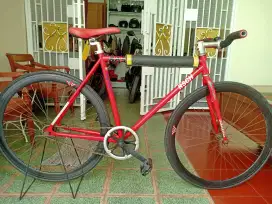 Fixie Red Black