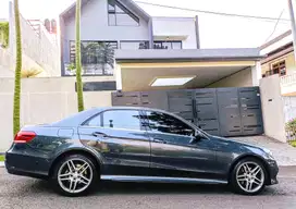 (Turun Harga)Mercedes-Benz Collector item Built Up E250 AVG