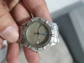 Jam tangan tag heuer