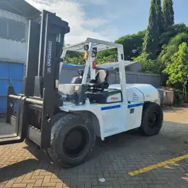 Di jual TCM 10 ton 3 meter 2018 siap pakai
