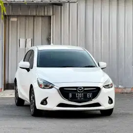 (DP 20JT) Mazda 2 R Skyactiv 2014/2015