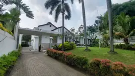 Rumah Mewah Jakarta Selatan Dekat RS Pondok Indah