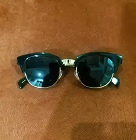 Kacamata sunglass gentle monster original
Type TRAM - H mulus 99%
