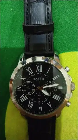 Jam tangan Fossil