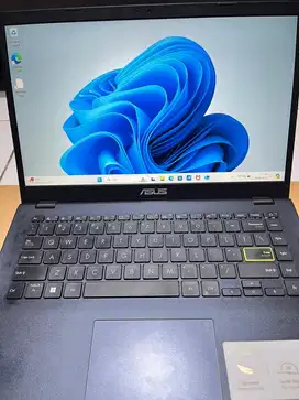 Laptop Asus bekas