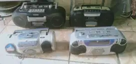 Radio tape compo lawas kond normal hrg terjangkau se lg ada cpt