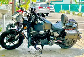 Keeway Cruiser V250FI Black
