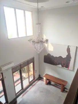 DIJUAL RUMAH SIAP HUNI KARAWACI  Sentral Taman himalaya