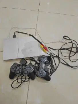 Game PS 2 SLIM nyala.