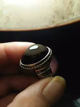 yaman wulung sinar merah yemen