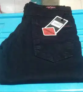 DI JUAL JAKET,  DAN CELANA