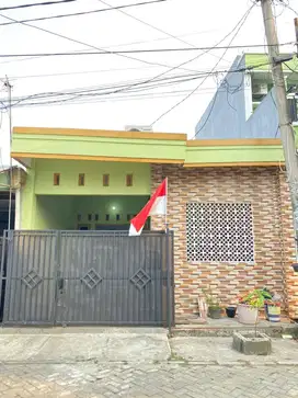 JUAL CEPAT RUMAH NYAMAN BARU RENOVASI