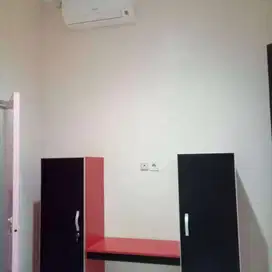 Kost pria wanita