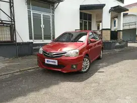 KM Rendah - TOYOTA ETIOS VALCO 1.2 G BENSIN M/T 2017 MERAH