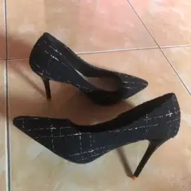 SEPATU HITAM HEELS HAK TINGGI WANITA MURAH NYAMAN BAGUS KEREN NOMER 37