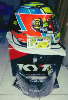 Dijual helm KYT vendetta 2 Xavier Simeone