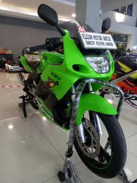 Motor dijual kawasaki ninja rr 2011 se gen 4 generasi restorasi mulus