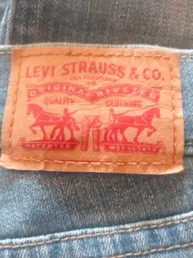 Levi's skinny size 29 original