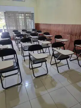 Kursi kampus , kursi kuliah , kursi belajar , kursi sekolah