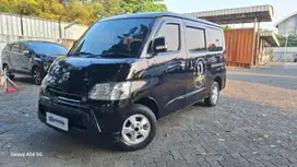 Pajak Panjang-Daihatsu Granmax 1.5MB D Face To Face MT 2013 Hitam(EKQ)