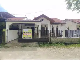 Disewakan Rumah Dekat SPBU Jl. Srikandi Pekanbaru