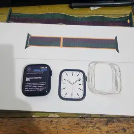 Apple Watch Series 7 45mm Warna Midnight Strap Sport Loop