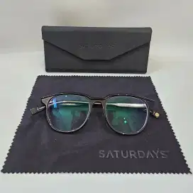 Kacamata Saturdays Original + Box