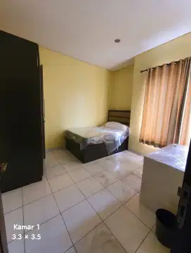 Kost Lengkong Gudang