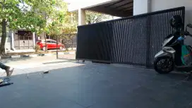 Pagar rumah minimalis jarak jari-jari 4 cm