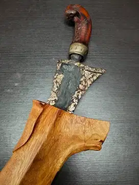 Keris Betok Bethok pusaka Sigar jantung era Singosari sepuh kuno