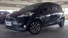 Toyota Sienta 1.5 V Bensin-MT 2018 Hitam /