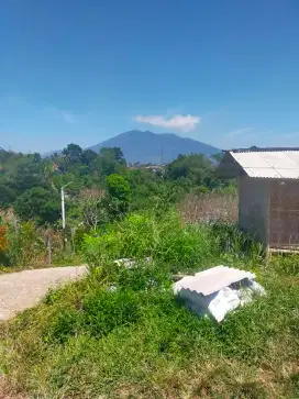Tanah full view 2 gunung sangat strategis untuk investasi+villa