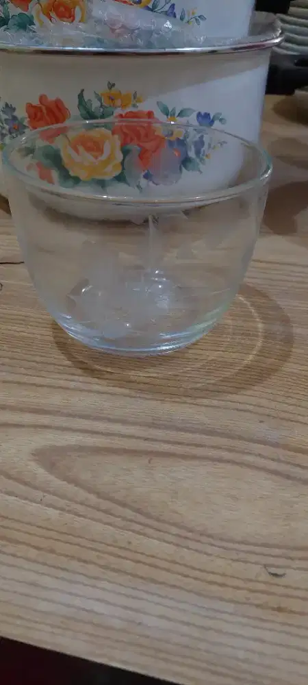 mangkuk kristal grafir halus