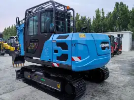 Mini excavator kelas 7 ton