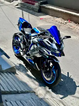 Kawasaki ZX25R Special Edition Candy Plasma Blue ABS QS Tahun 2021