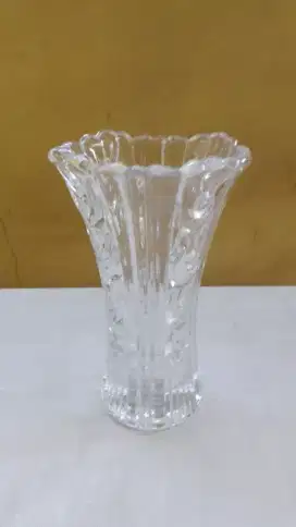 Vas Bunga Kristal