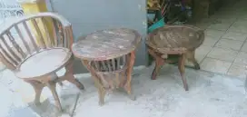 Se set meja dan kursi lawas kond utuh unik skl MLS no rayap cpt dpt ya