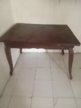 Meja makan kayu jati