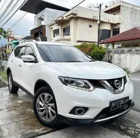 Nissan Xtrail 2.5 2015 A/T