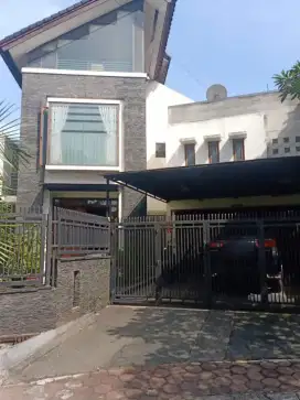 BEST PRICE!! RAFFLES HILLS CIBUBUR RUMAH MEWAH SIAP HUNI