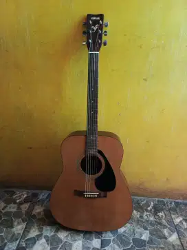 gitar akustik yamaha F330 ori (normal)