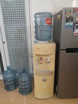 Dispenser hot & cold Maspion