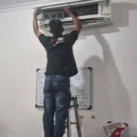 JASA SERVICE AC MURAH, JUJUR, DAN BERGARANSI