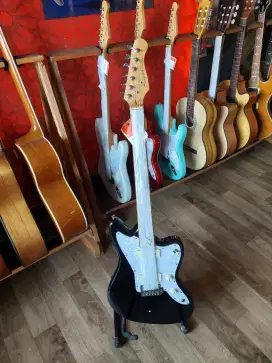 Gitar elektrik original scorpion jazz master