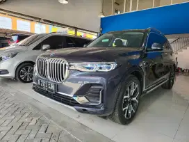 Bmw X7 XDrive 4.0i {Miles 4Rb} NIK 2022