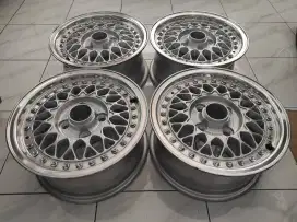 Velg BBS clasic pcd 1OO R13