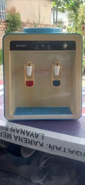Dijual dispenser Hot sharp