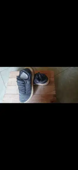 Sepatu adidas size 41