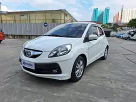 WEEKEND SALE!!! TDP 1Jt Honda Brio Satya 1.2 E Bensin-MT 2016 Putih