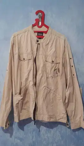 Jual jaket pria merk Boy London Size XL